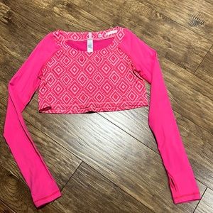 Ivivva pink and patterned crop long sleeve top